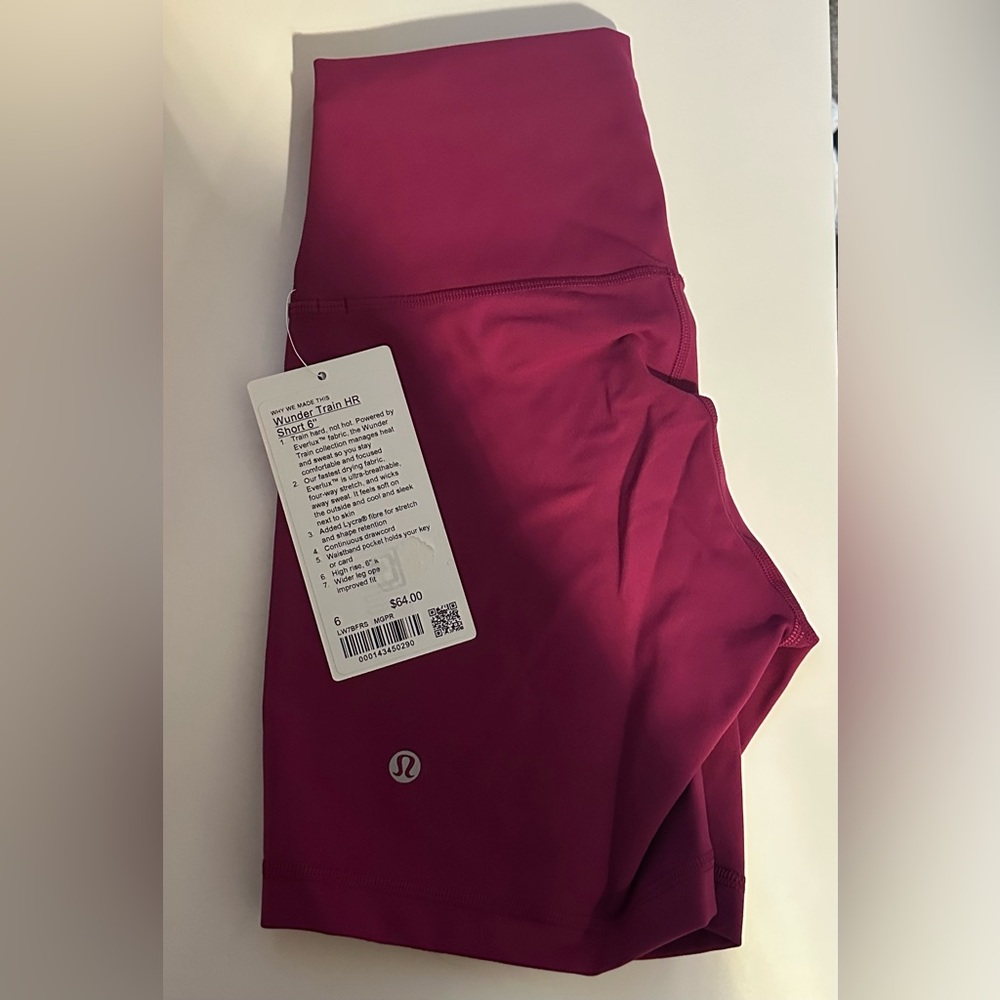 NWT Wunder train HR Short 6” magenta purple size 6